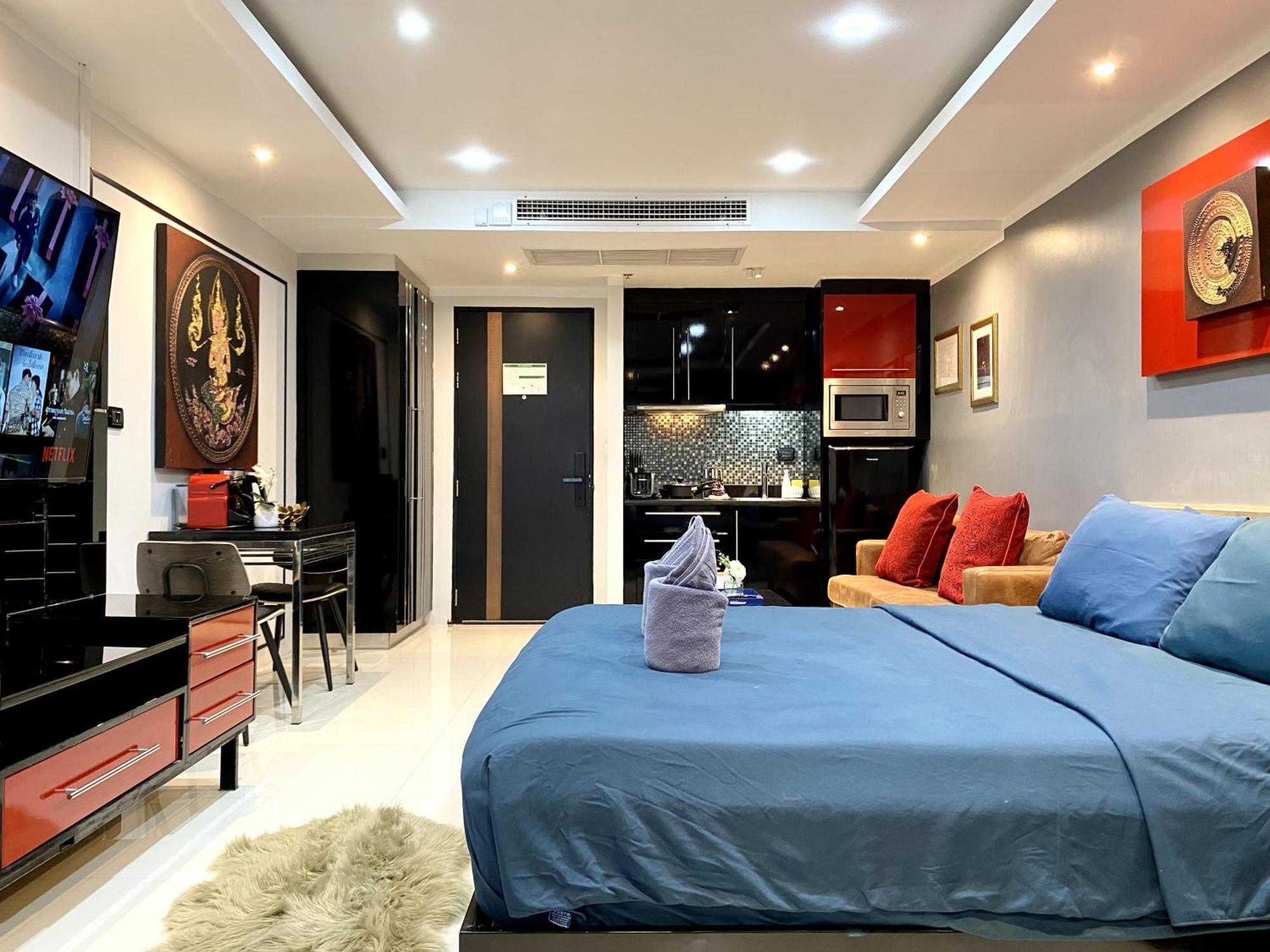 Apartment - - Absolute Bangla Unit Patong